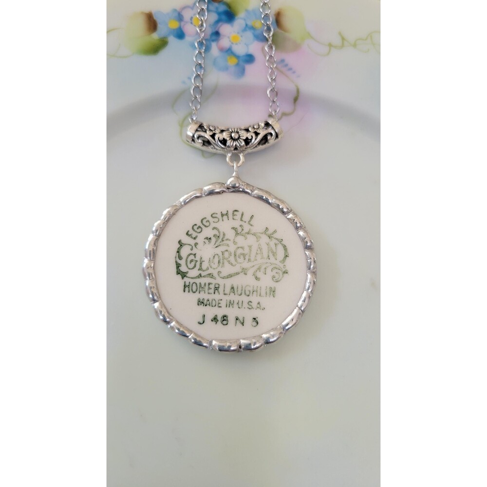 1946 Homer Laughlin Backstamp Necklace – Eggshell Georgian China Pendant